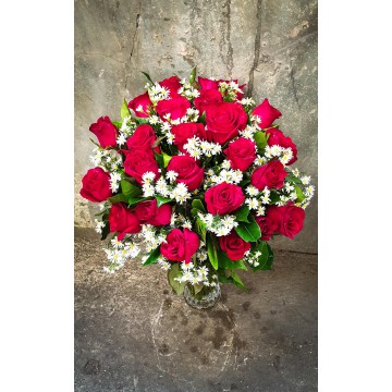 Simple Red Rose Vase II